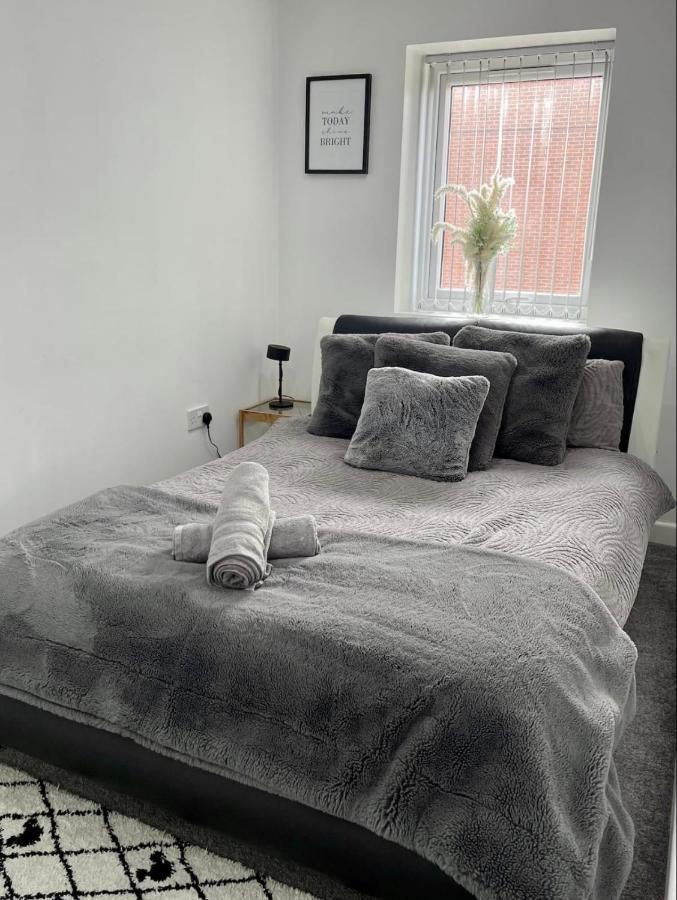 2 Bed Apartment In Bham City Centre W Parking Birmingham Exterior foto